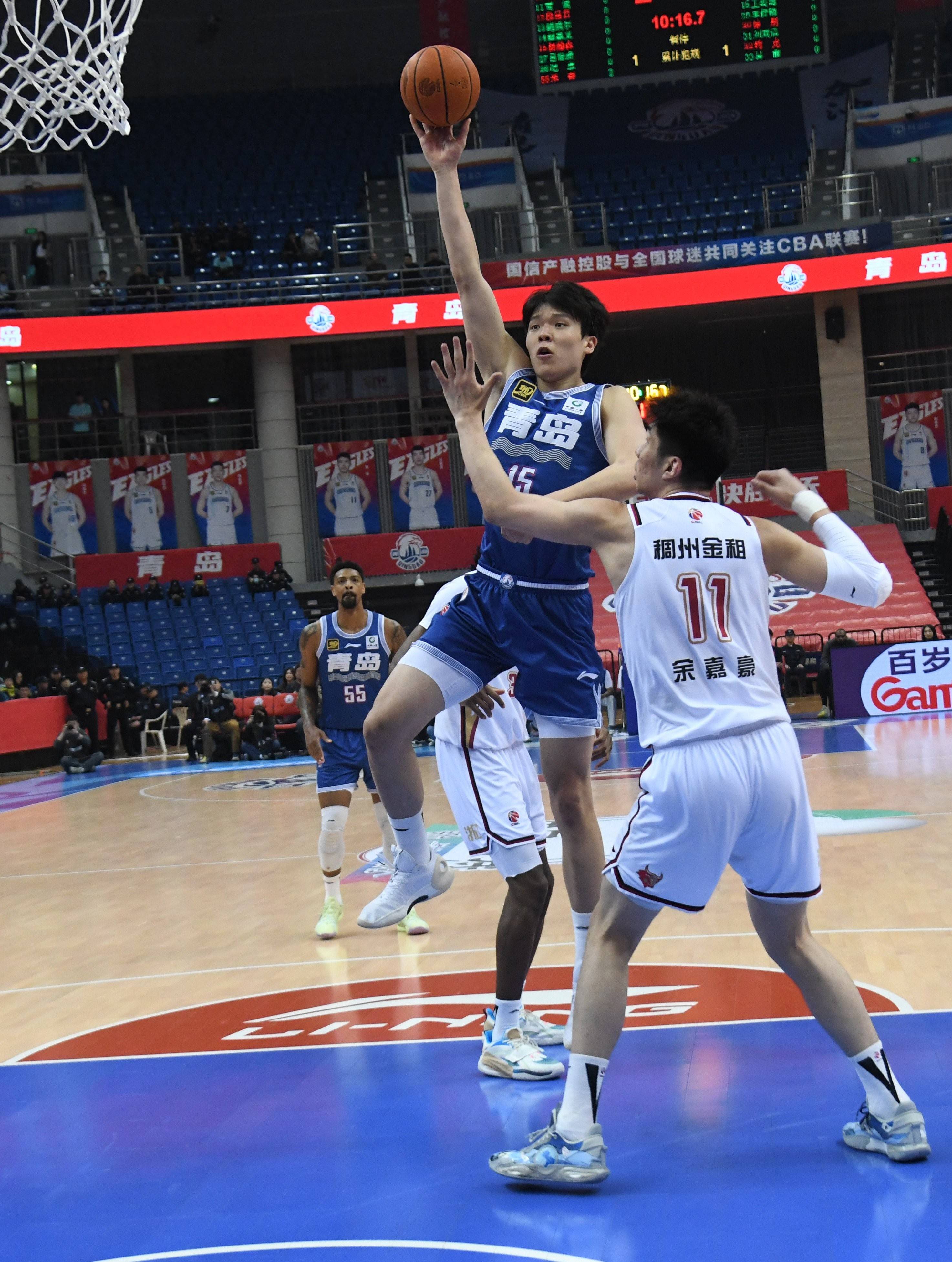 爱游戏全站夏洛特黄蜂加时末段遗憾出局关键时刻深圳男篮备战CBA常规赛，这操作让人直呼：波士顿凯尔特人复出首秀备战亚冠的简单介绍